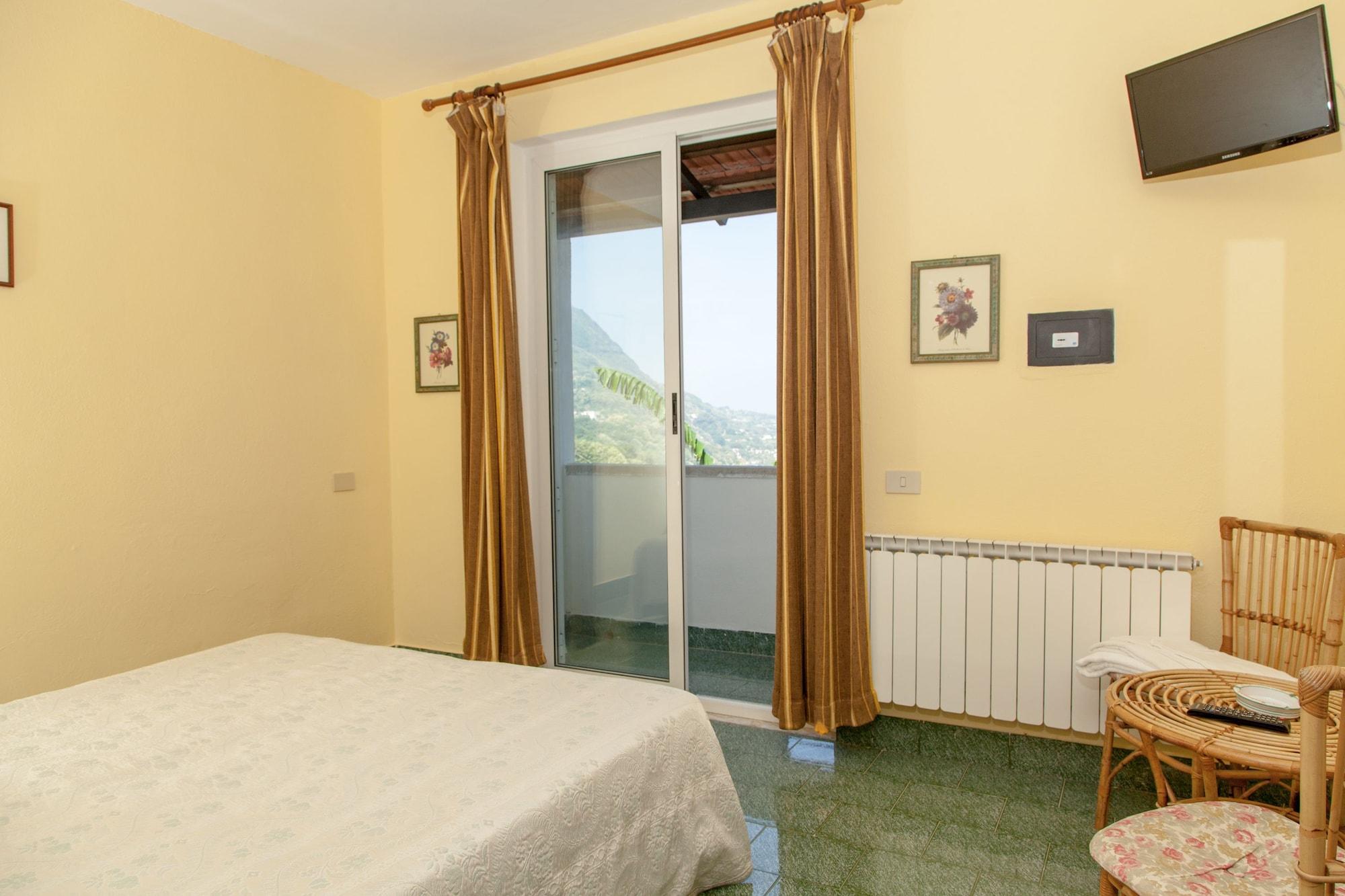 Hotel Ape Regina Casamicciola Terme ภายนอก รูปภาพ