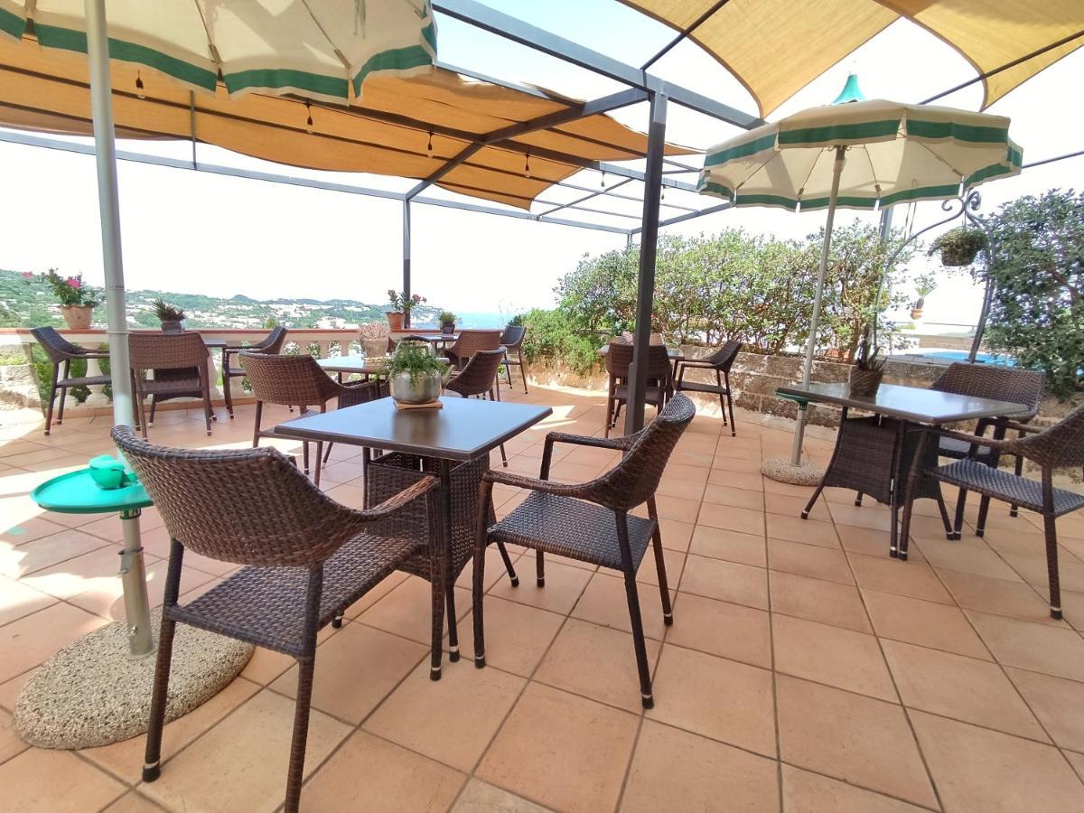 Hotel Ape Regina Casamicciola Terme ภายนอก รูปภาพ