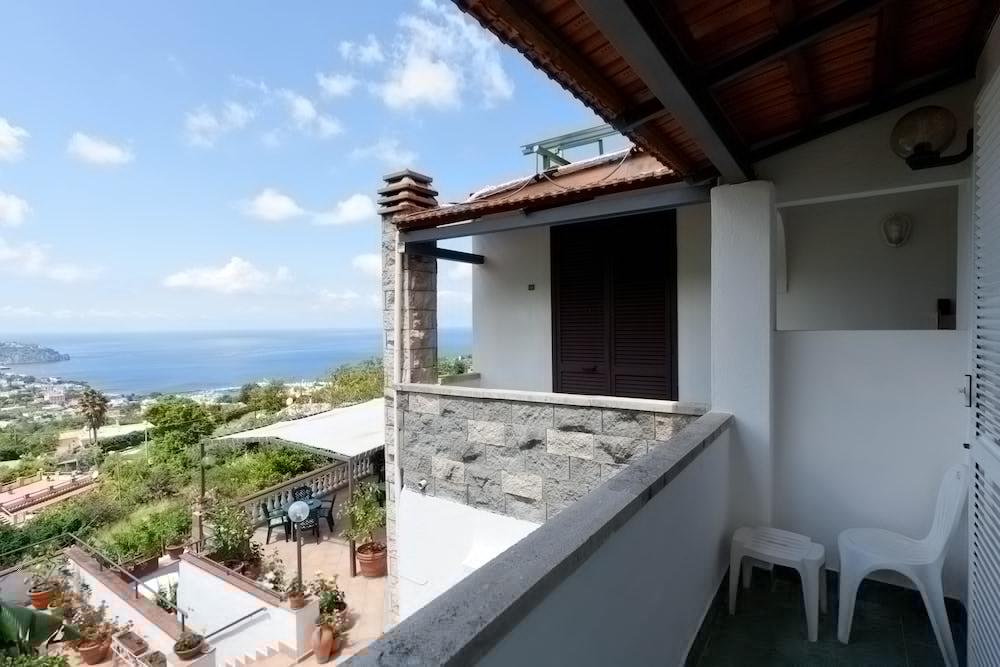 Hotel Ape Regina Casamicciola Terme ภายนอก รูปภาพ