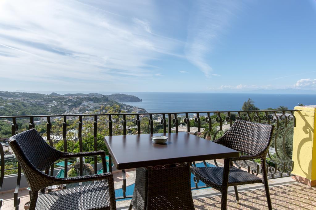 Hotel Ape Regina Casamicciola Terme ภายนอก รูปภาพ